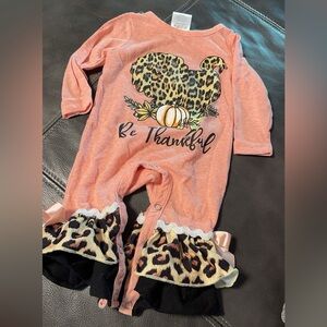 Leopard print and pink turkey outfit